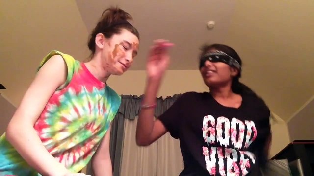 BLINDFOLDED MAKEUP CHALLENGE WITH MADDIE