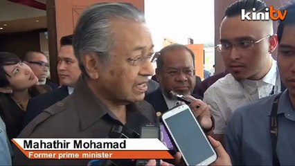 Dr M: Want a pro-US gov't? Vote for Anwar