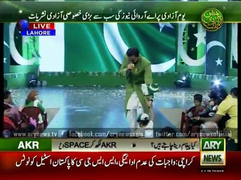 Waseem Badami sings Ye Watan Tumhara Hai on Independence Day