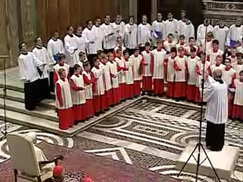 Regensburger Domspatzen: Christus vincit
