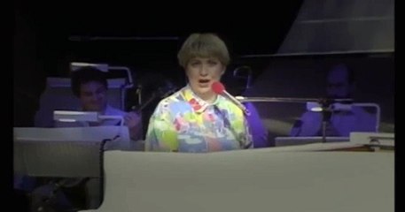 Victoria Wood On The Ballad of Barry & Freda - From Seen On TV [FULL EPİSODE]