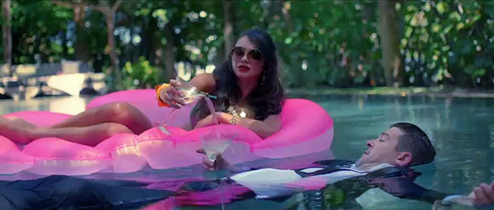 Robin Thicke - Back Together ft. Nicki Minaj