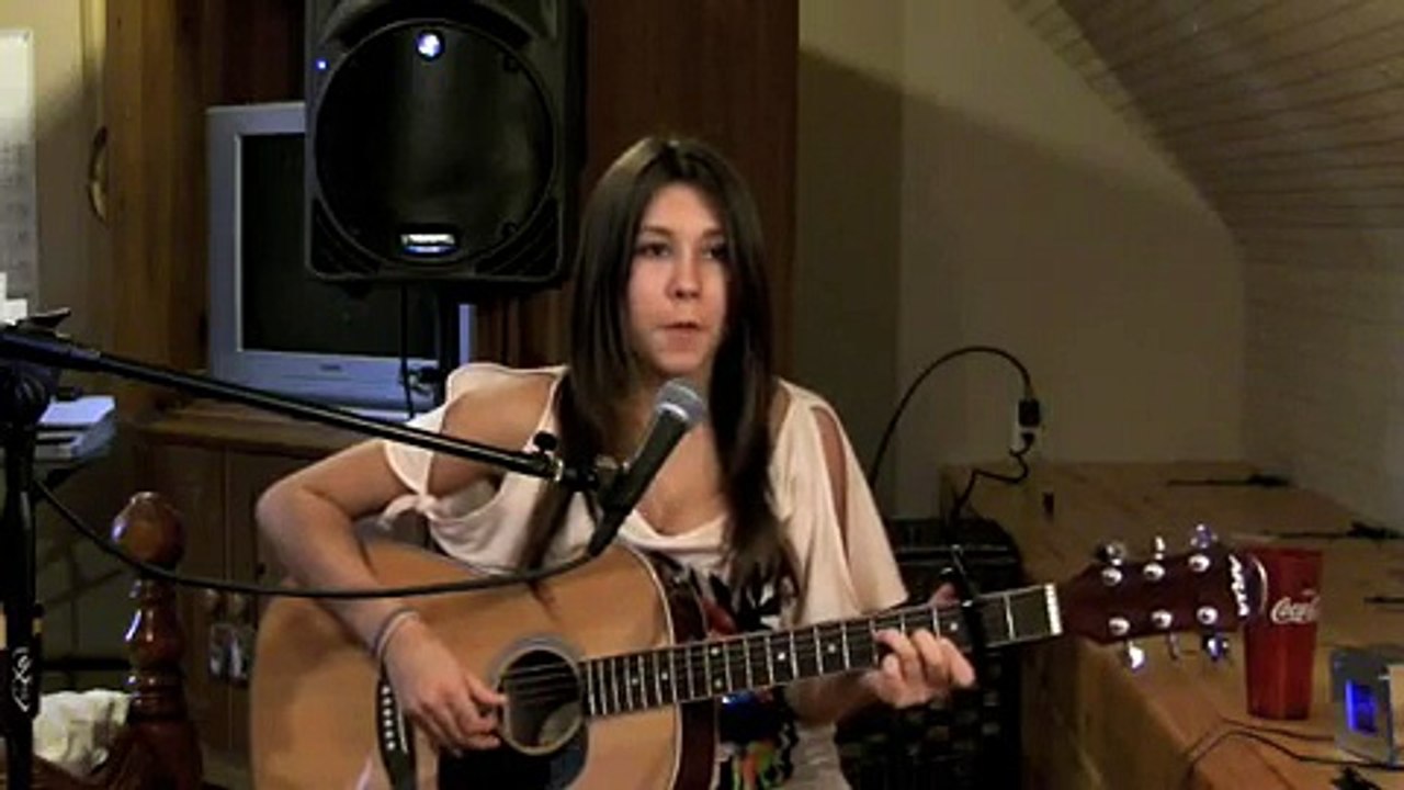 Taylor Swift love story cover by Keara