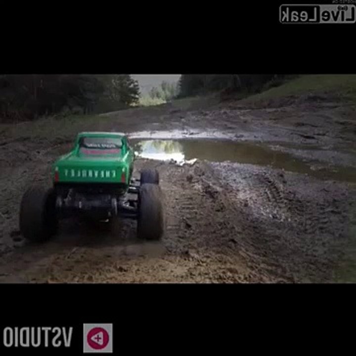 RC Truck Mudding
