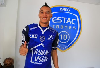 Premières images de Brayan PEREA à l'ESTAC