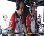 V8 Supercars : Courtney vs Whincup (Race 1 - Sydney 2010)