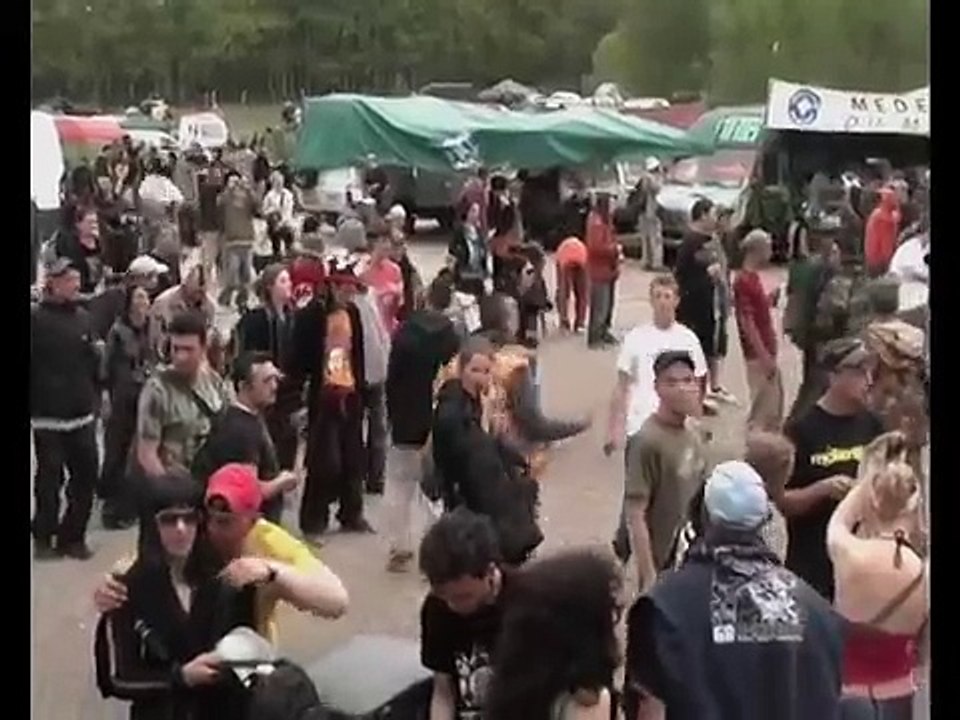 ..Teknival 2009 Courcelles Sur Seine DMT SoundSystem..