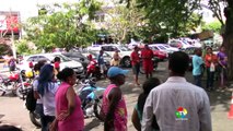 Trabalhadores de empresas terceirizadas fazem passeata no centro da cidade - TV Alta Pressão