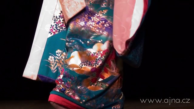 Japanese dance - Fuyu no Sakura by Ajna