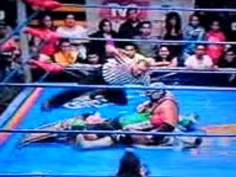 extreme wrestling(lucha libre).3gp