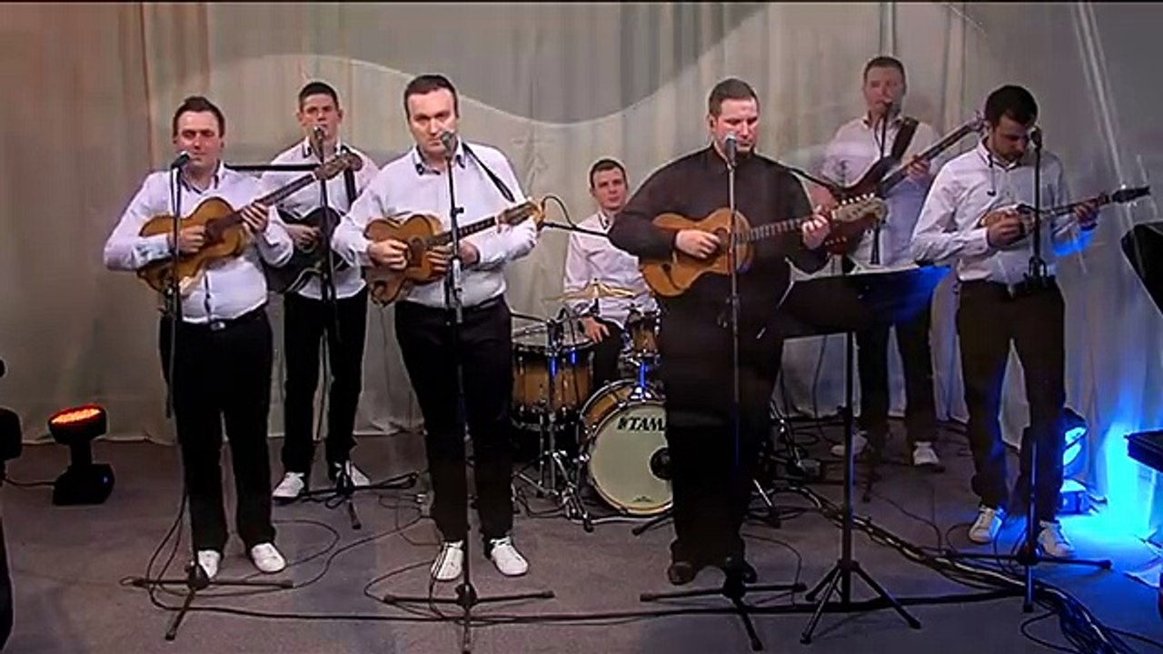 Arteški bunar - U san mi dođu tambure (STV Ošini po tamburi uživo)