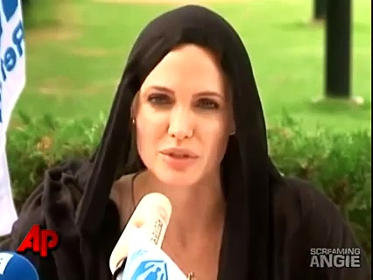 ⁣Angelina Jolie Condemns Quran Burning