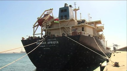 حكومة الإنقاذ الوطني تهدد بملاحقة قضائية بحق حفتر