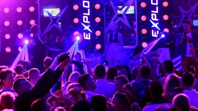 Piękni i Młodzi - Kocham się w Tobie (Oficjalny teledysk)