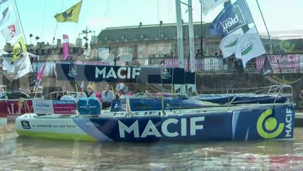 Visite du bateau de Yoann Richomme, concurrent de la Solitaire du Figaro 2015