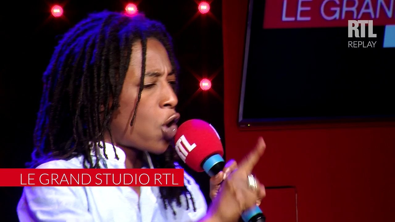 Shirley Souagnon dans Le Grand Studio humour de RTL