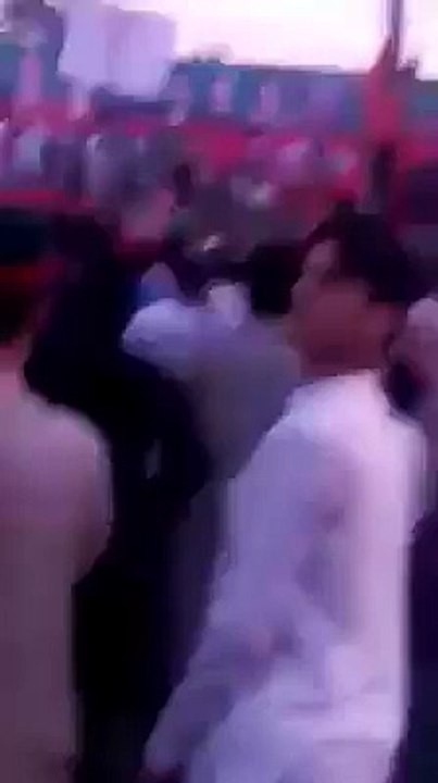 PTI Ke Jalse Mein Surah Ikhlas Kis Tareeqe Se Parhi Gaye