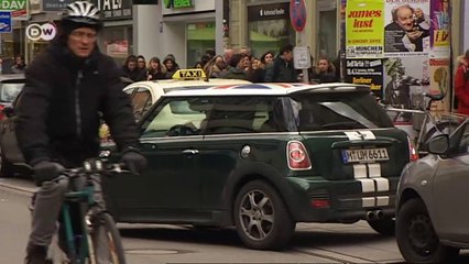 Melde freie Parkplätze! | Wirtschaft kompakt