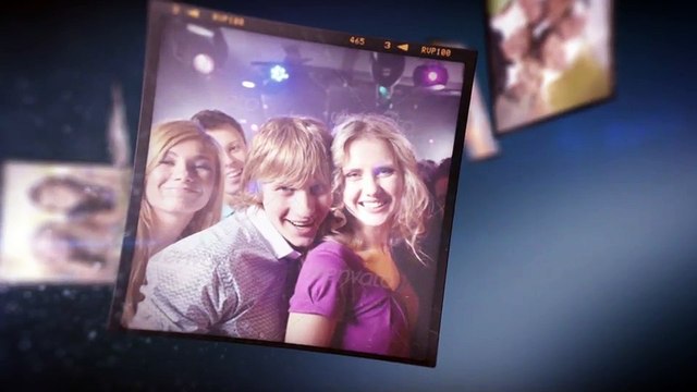 After Effects Project Files - Flying Photos - Photo Gallery - VideoHive 8293860