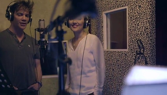 Sinan Akçıl ft. Demet Akalın - Vazgeçilmezim 2015 HD Klip