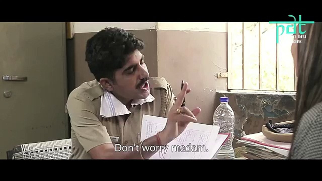 This Cop Is Not Interested In Registering F.I.R Of The Girl – What She Does Next Makes Him Run For Sanitary Pads