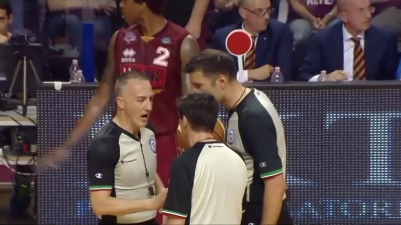 Basketball player picks up five fouls in one minute, ejected following scuffle