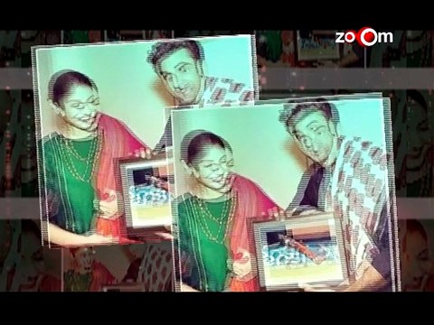 Ranbir Kapoor gifts Anushka Sharma a photo frame of Virat Kohli - Bollywood News