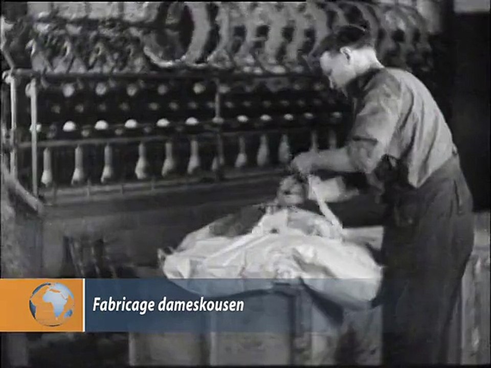 Fabricage dameskousen - 1944