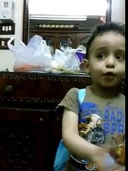 طفل يغنى ذهب الليل بطريقة جميلة