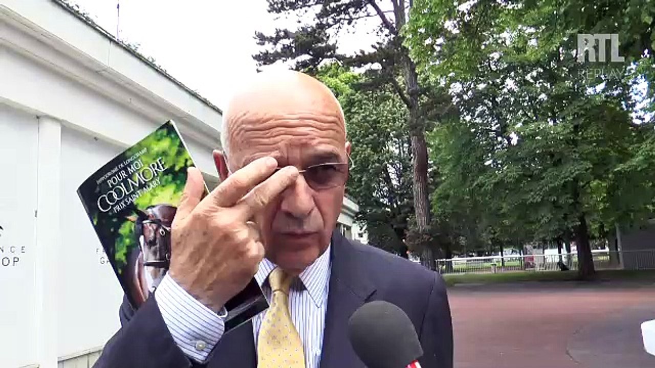 Alain de Royer-Dupré présente Karaktar pour le Prix du Jockey Club