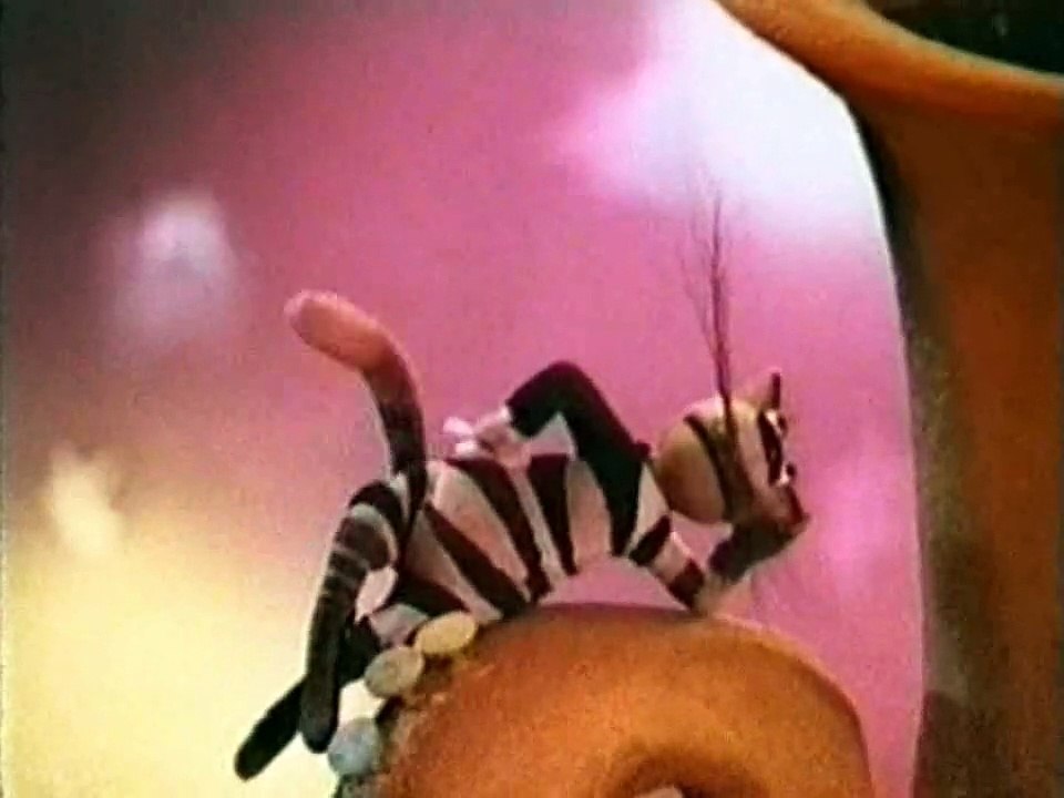 Летели два верблюда (1988)