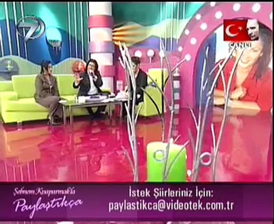 ahmet şafak -ellerini çekip benden