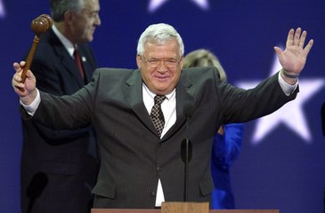 A look inside Dennis Hastert's indictment