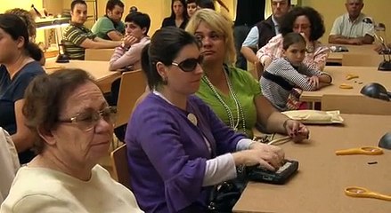 La magia del espacio frente a tus...manos: ¡Siente un meteorito!