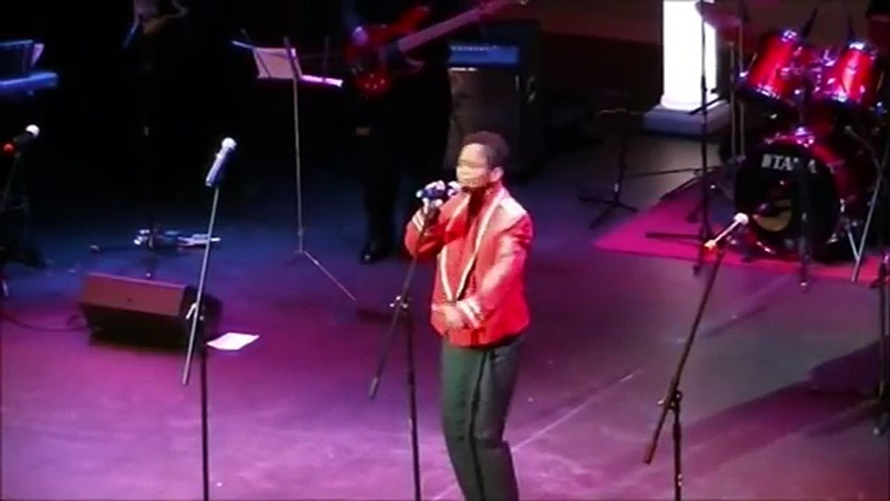 Venisha Brown Gives Tribute to Father James Brown 12-17-11