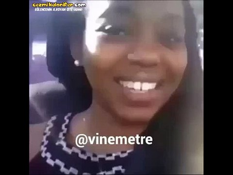 Garip Yetenekli Kız vs Keçi