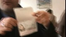 ‏أول جواز سفر تونسي فيه إمرأة محجبة.