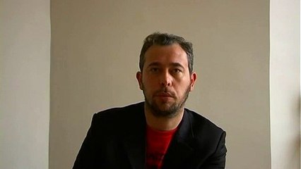 Giulio Minghini parle de Fake