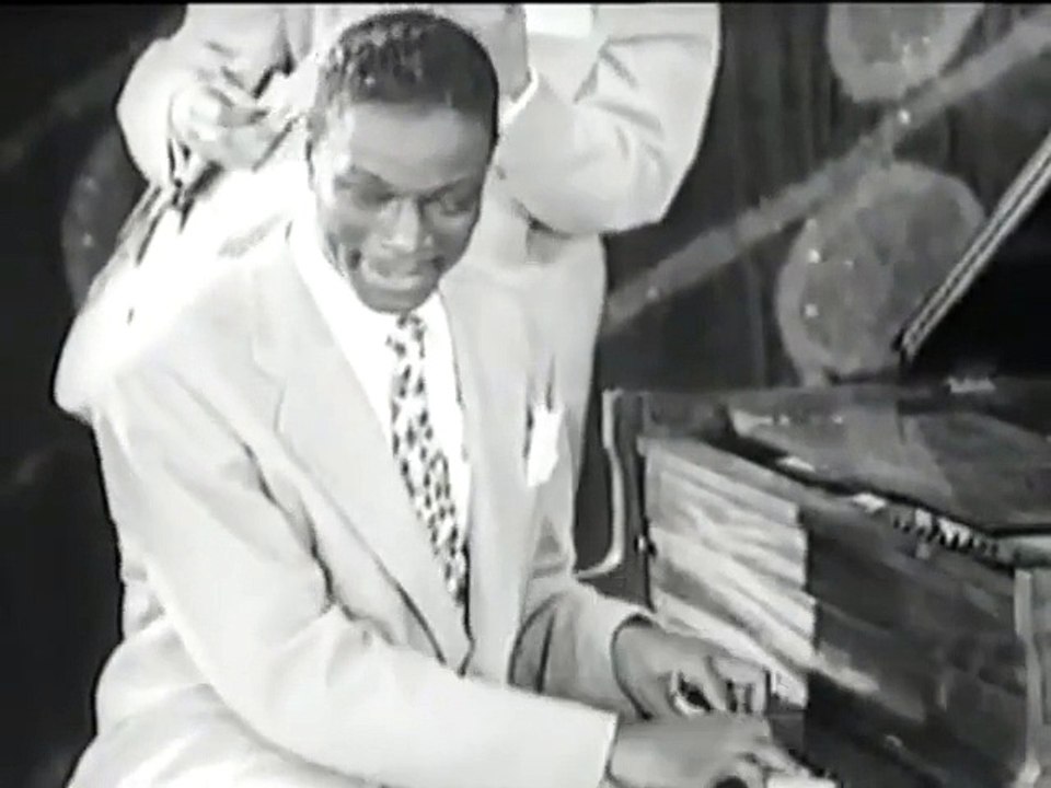 THE NAT „KING“ COLE TRIO Live on stage. A compilation. (0:15)