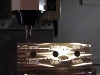 HURCO VMX42SR 5-Axis Machining