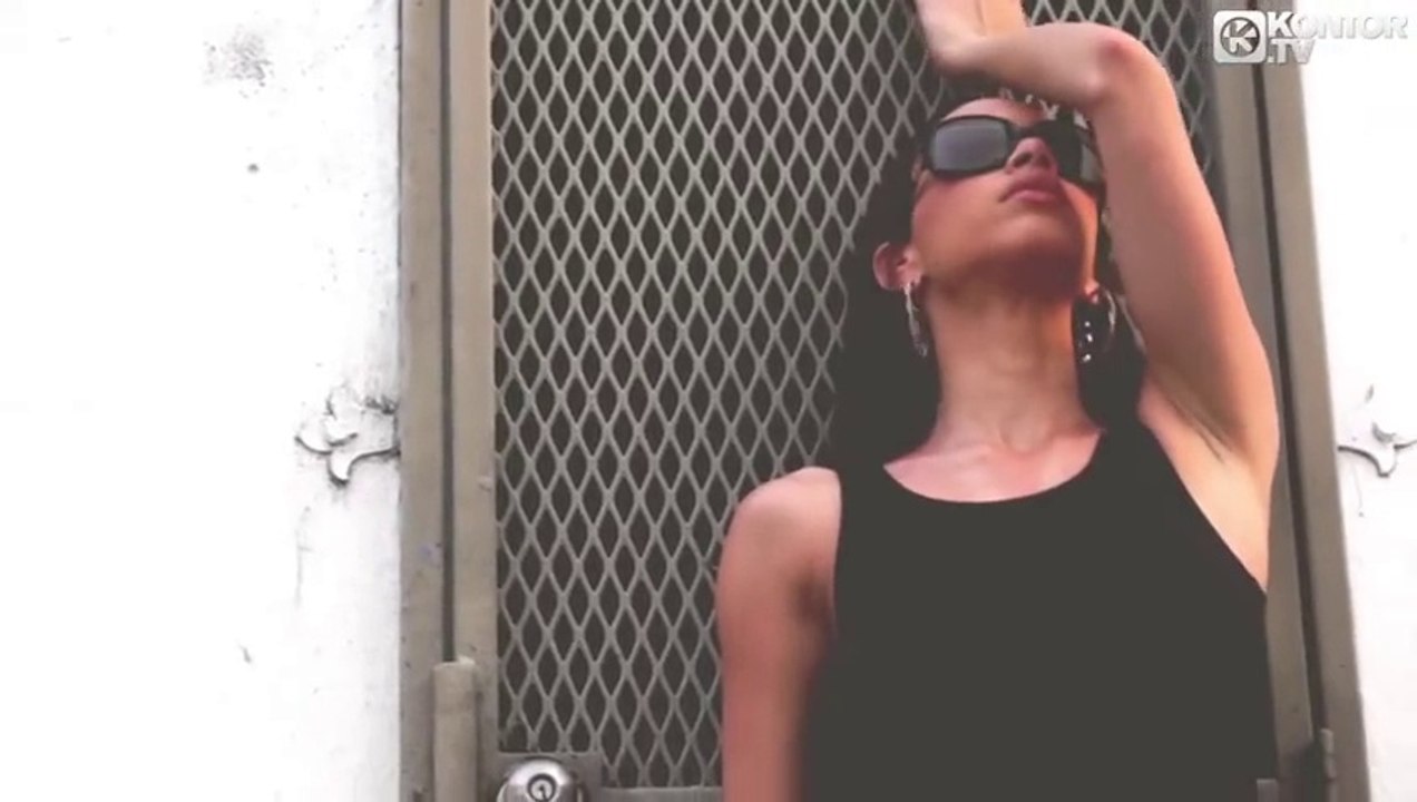 twoloud - Higher Off The Ground (Official Video HD)