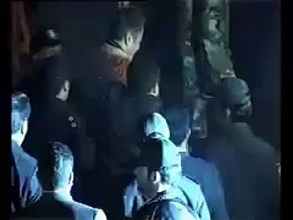 Iran 5 Jan 2011 Tehran. Public execution in the streets of Tehran