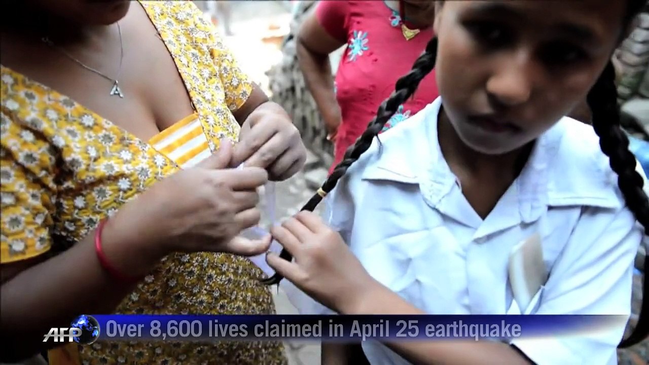 Schools reopen in quake-devastated Nepal