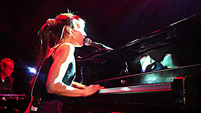Fiona Apple :: Valentine :: Bowery Ballroom NYC 3.26.12 [HD]