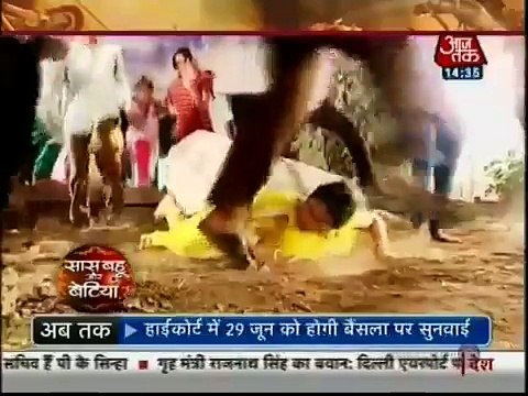 Yeh Hai Mohabbatein-Pyaar Ki Hui Jeet - Raman & Ruhi Ne Bacha le ishita maa 29th May 2015