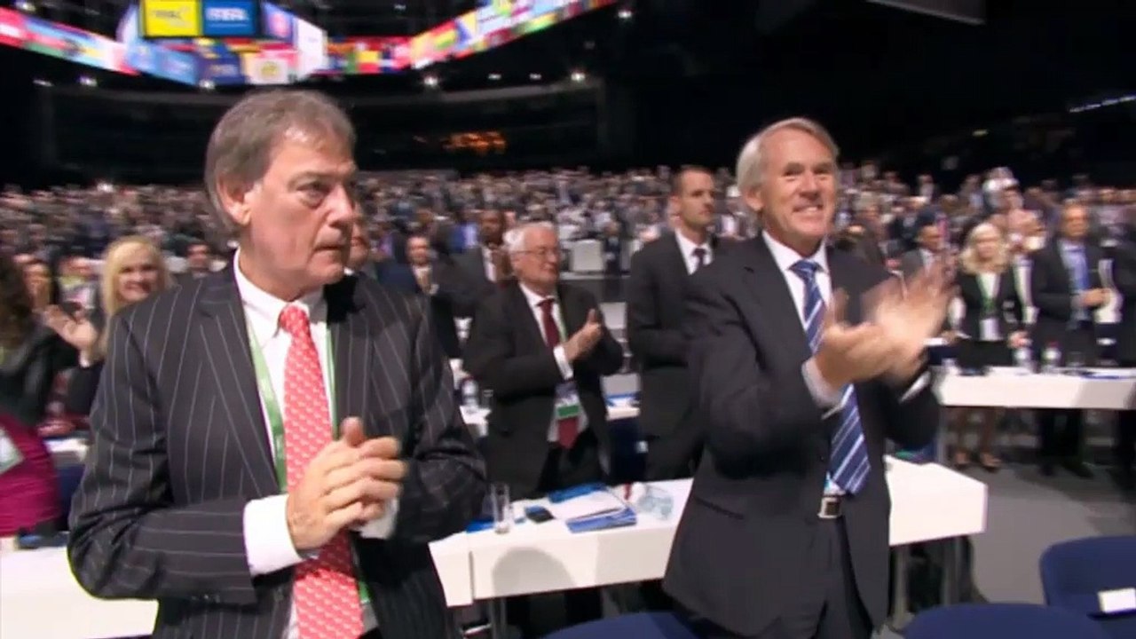 FIFA: Figo: ''Schwarzer Tag in Zürich''