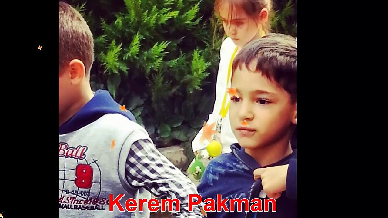 Hoşgeldiniz... Kerem Akgül, Kerem Pakman, Selin Erbaşol, Tuana Tal.,Yağmur Esen,Yusuf Kök,Zeynep B.,Zeynep Kaz,Zeynep Ku