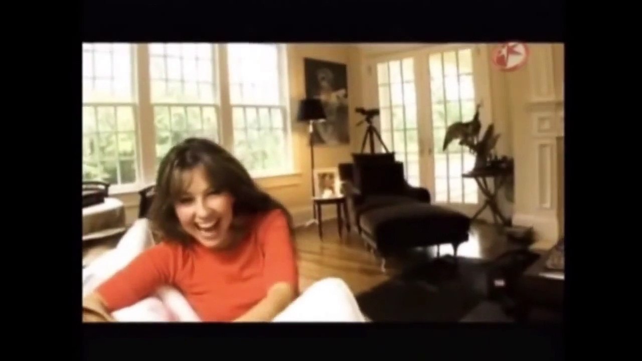 Thalia abraza Michael Jackson