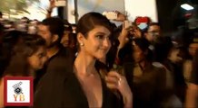 Seductive Illiana Dcruze In Cleavage Revealing Dress At 2015 Filmfare Awards Night