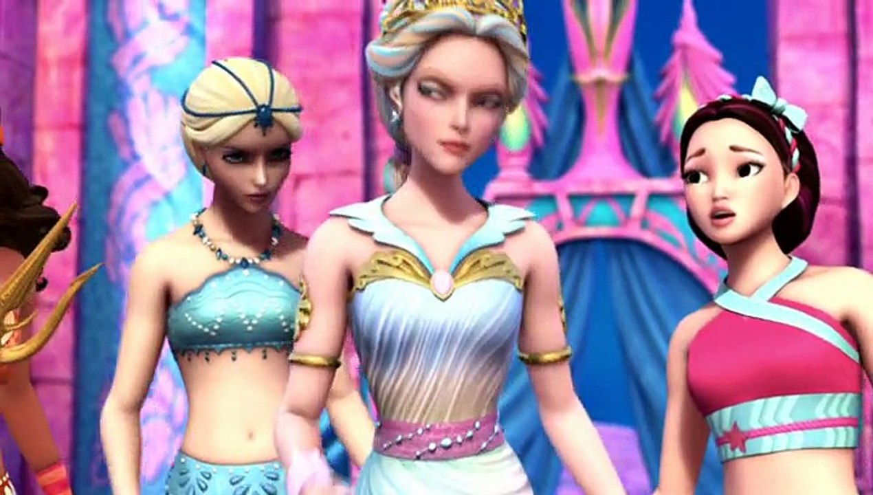 BARBIE ΣΤΗΝ ΙΣΤΟΡΙΑ ΜΙΑΣ ΓΟΡΓΟΝΑΣ (2)